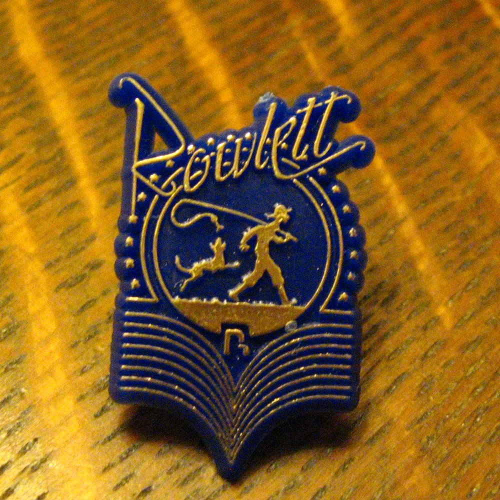 Rowlett Texas Usa Vintage Lapel Pin